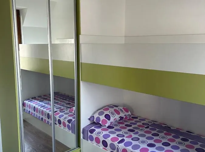 아파트 голям с прекрасна гледка кьм морето *