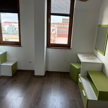 Διαμέρισμα голям с прекрасна гледка кьм морето *