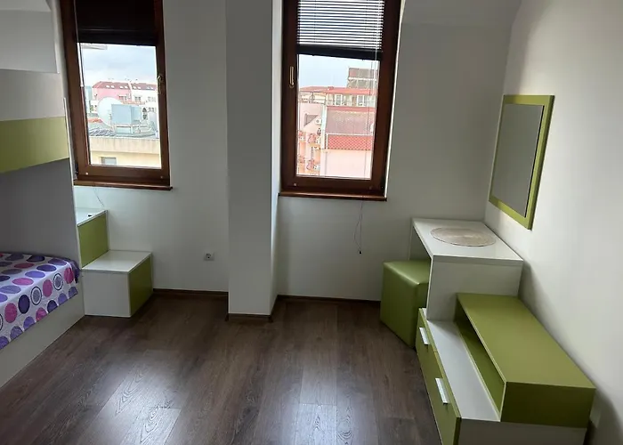 아파트 голям с прекрасна гледка кьм морето *