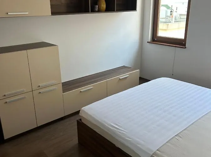 голям с прекрасна гледка кьм морето 아파트 라브다