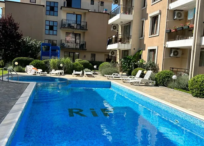 아파트 голям с прекрасна гледка кьм морето *